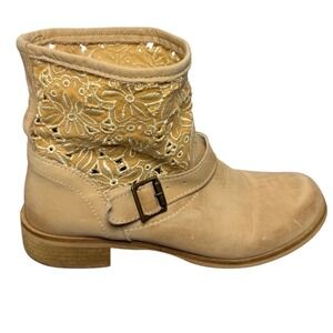 Italian Leather Boho Embroidered Ankle Boots Size‎ 6.5 Buckle Vera Gomma